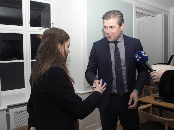 Katrín-og-Bjarni-stjórnarráðið.jpg